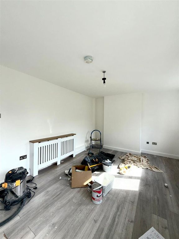 Property photo 1 of 8 Whatsapp Image 2025-08-28 At 17.02.27 (2).Jpeg