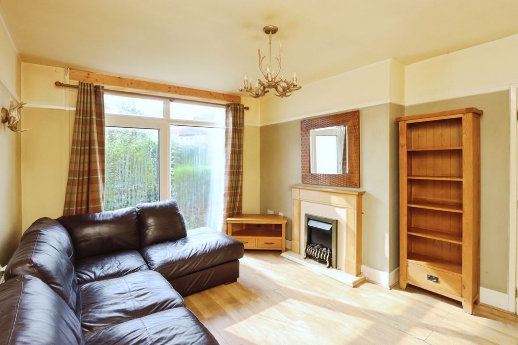 Property photo 2 of 20 Reception Room
