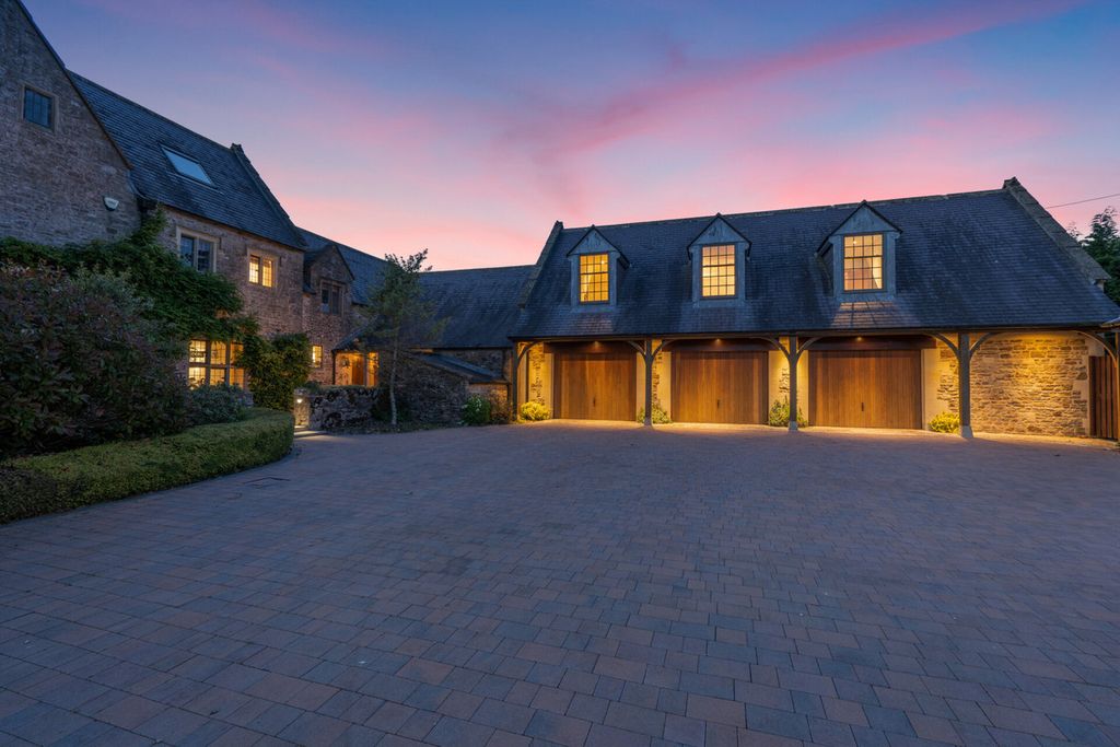 Additional image 46 of 9 bed country house for saleRoemead Road, Wells BA5