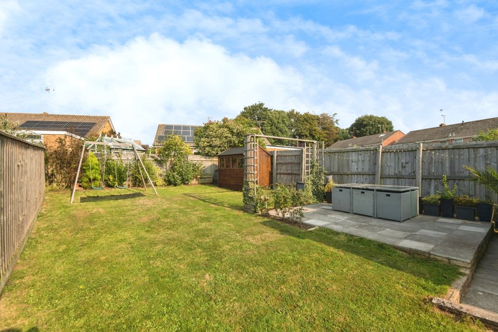 Property photo 2 of 14