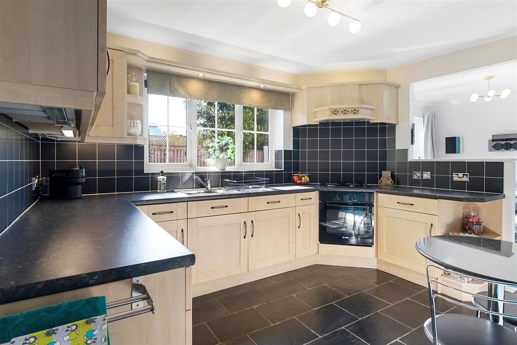 Property photo 3 of 22 Dsc03821.Jpg