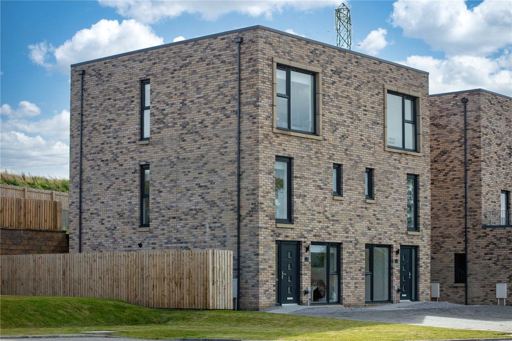 Property photo 1 of 17 Picture No. 90