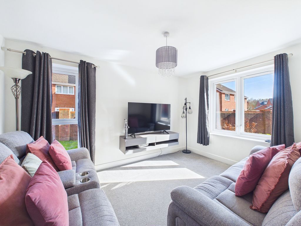 Property photo 2 of 29