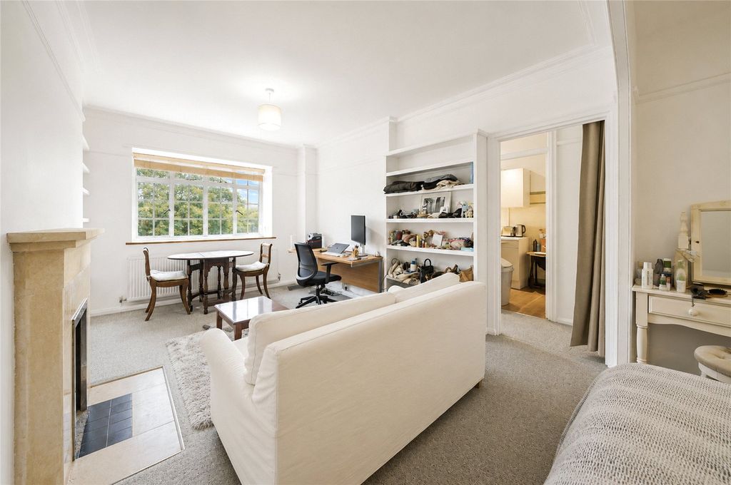 Property photo 3 of 17 Picture No. 21