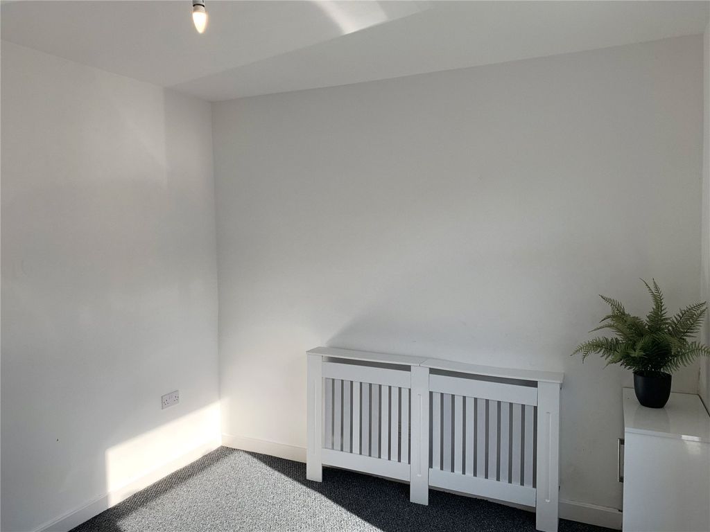 Property photo 2 of 7 Picture No. 07