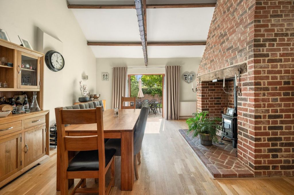 Property photo 2 of 27 Dining Room