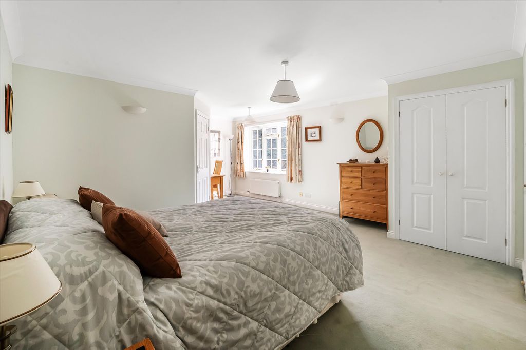 Additional image 18 of 6 bed detached house for saleSummers Lane, Hurtmore, Godalming, Surrey GU7