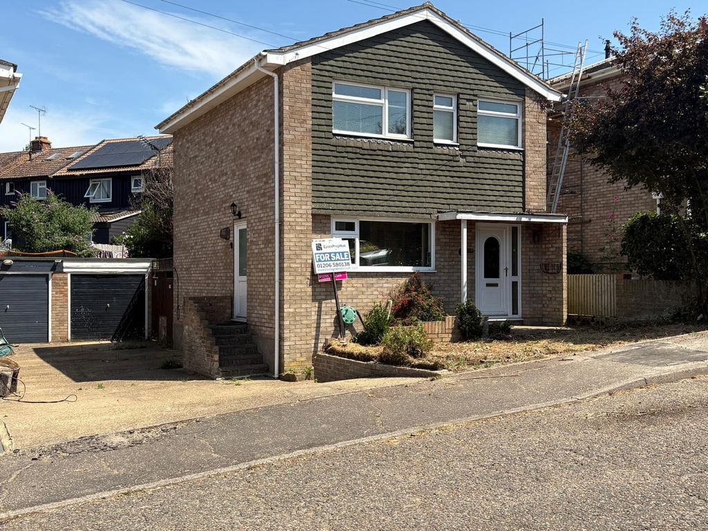 Property photo 1 of 15
