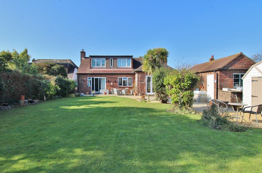 Property photo 2 of 35