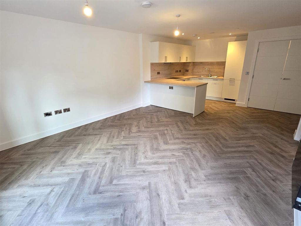 Property photo 3 of 8 Living Room