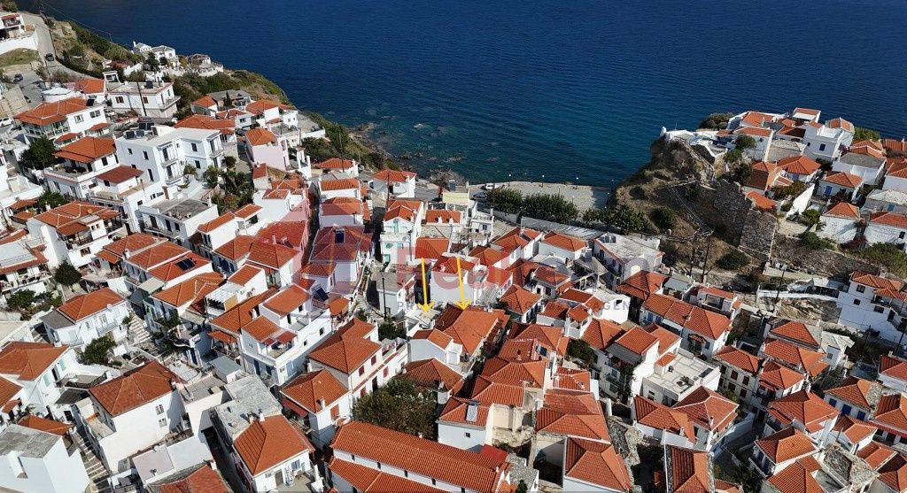 Property photo 2 of 30