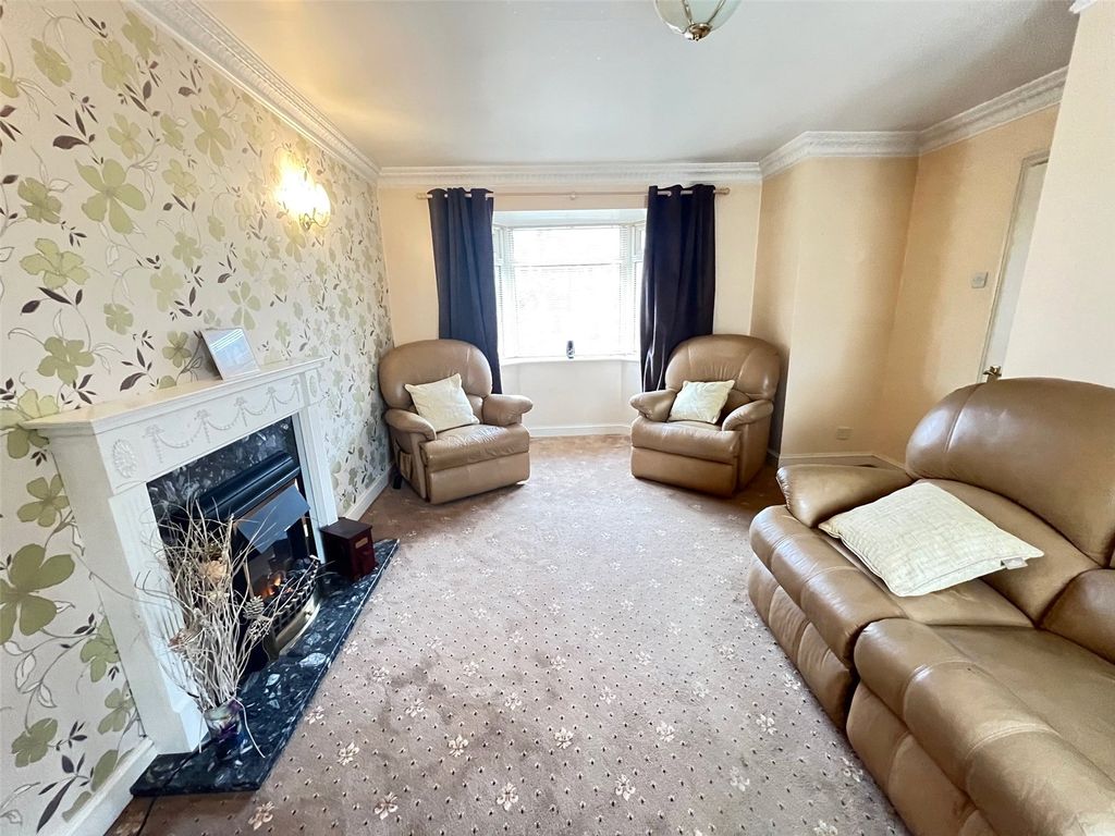 Property photo 2 of 17 Picture No. 07