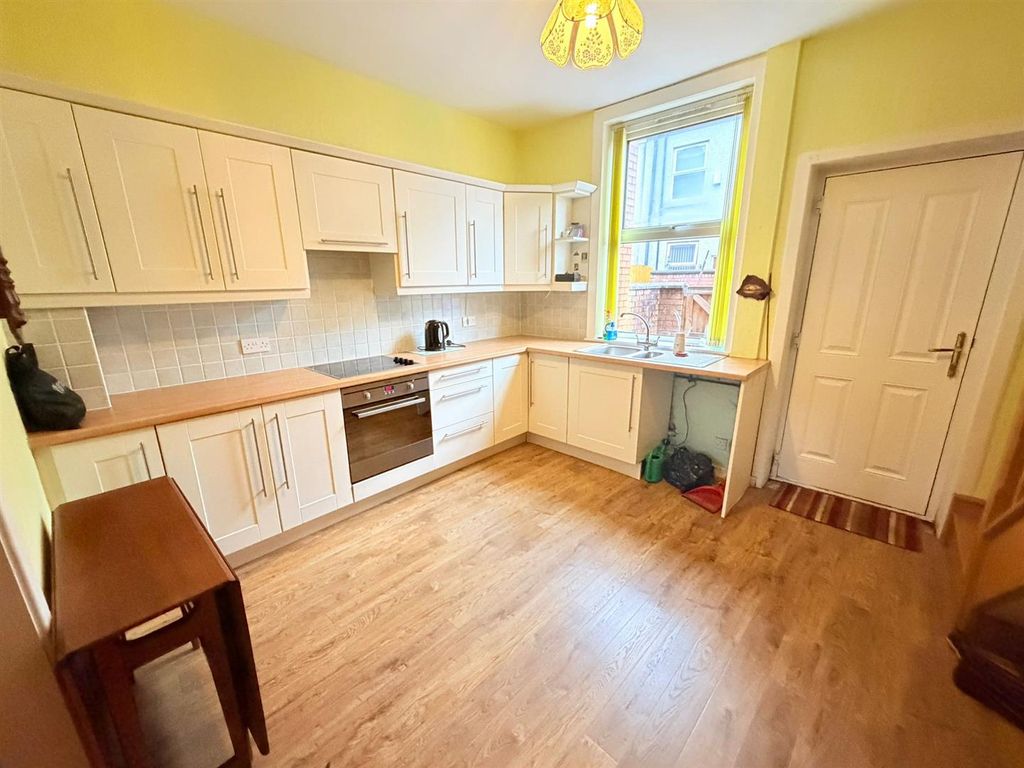 Property photo 2 of 12 (3).Jpeg