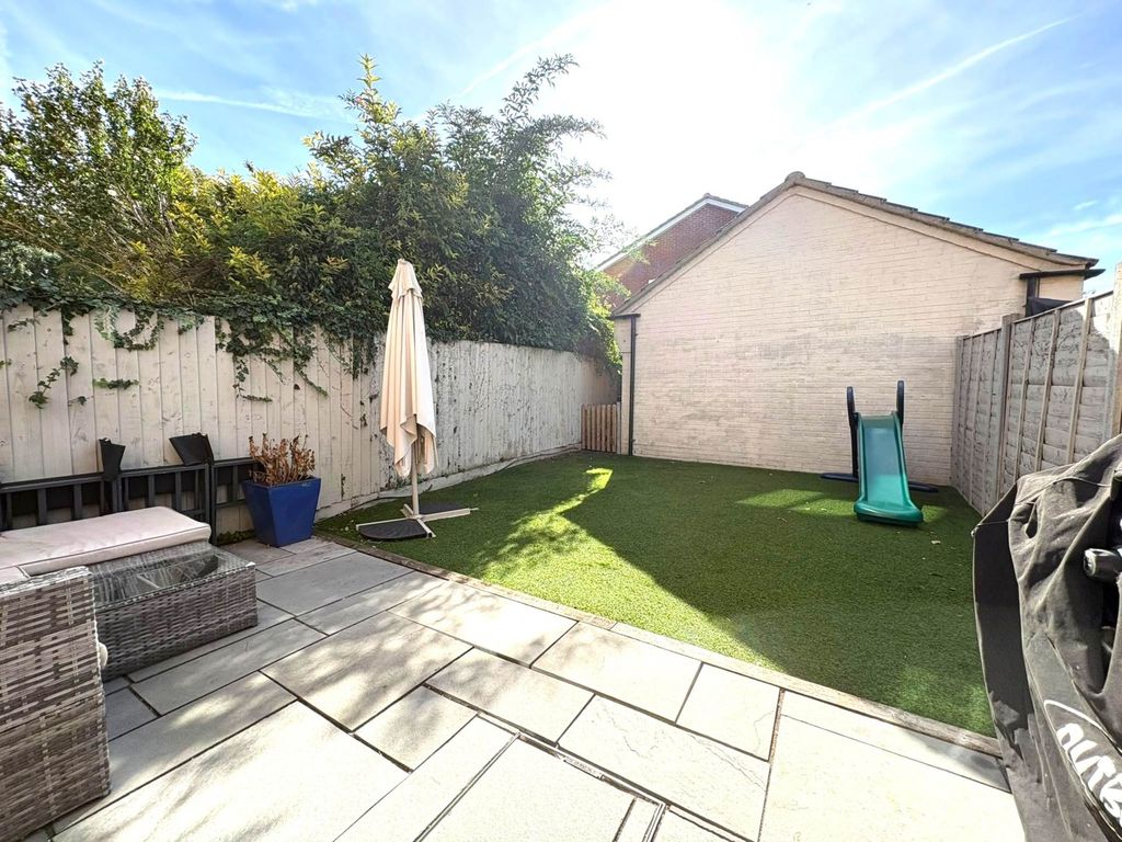 Property photo 2 of 15