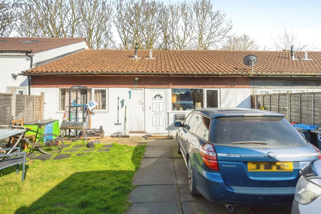 Property photo 1 of 17