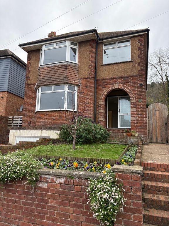 Property photo 2 of 7