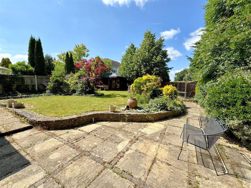 Property photo 3 of 16 New Garden.Jpg