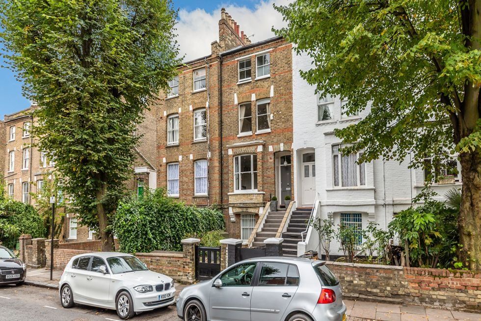Property photo 1 of 1