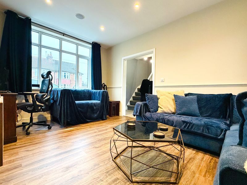 Property photo 3 of 16 Photo 4