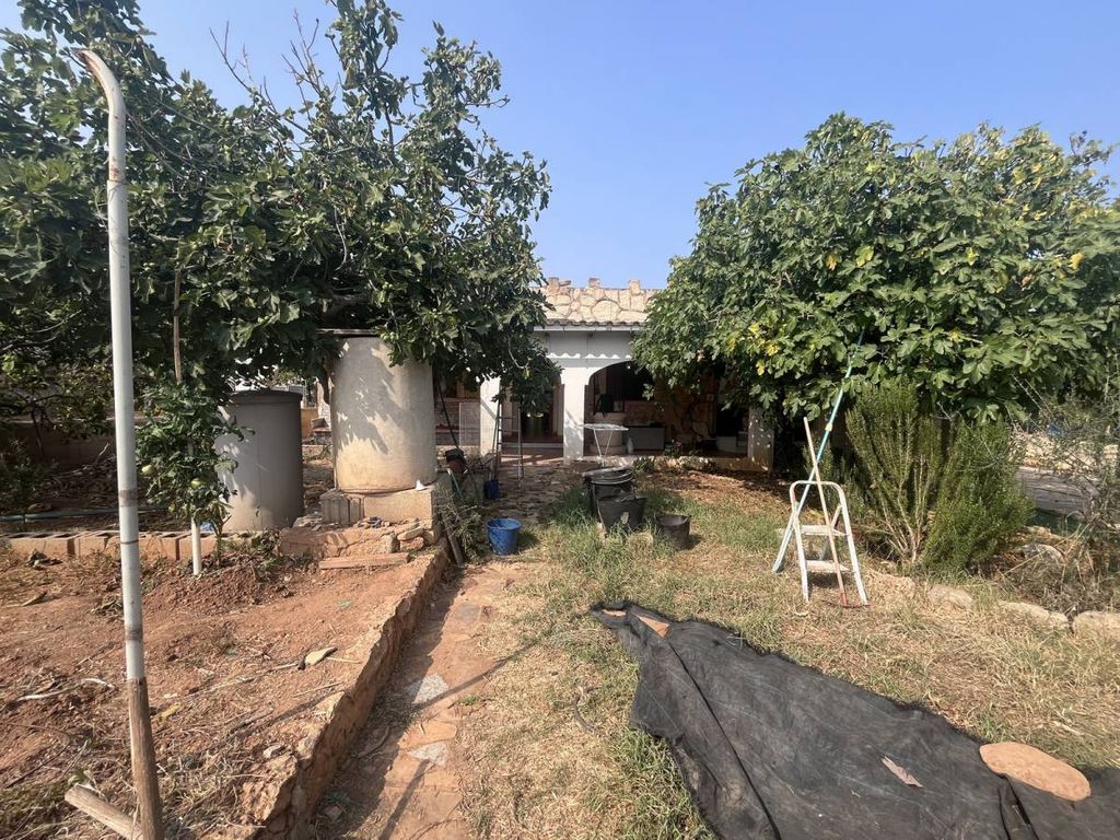 Property photo 1 of 30