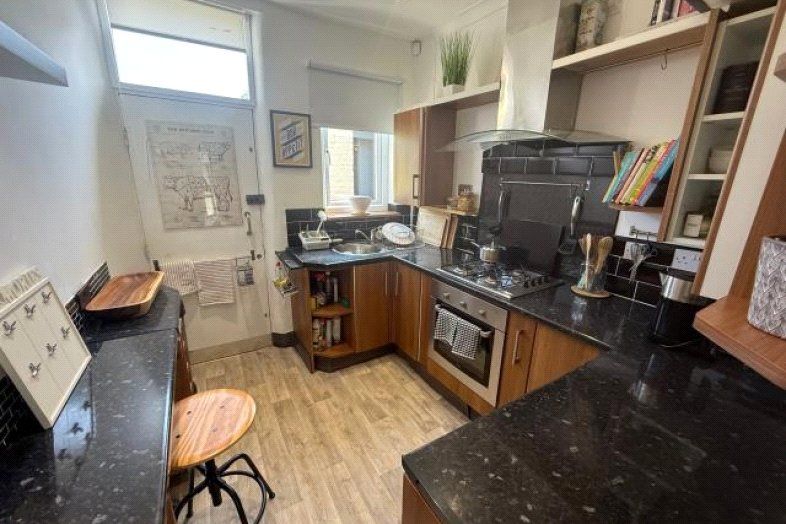 Property photo 3 of 10 Picture No. 04