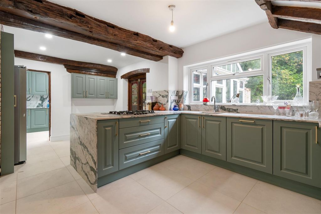 Property photo 2 of 30 Wil_0749-Hdr.Jpg