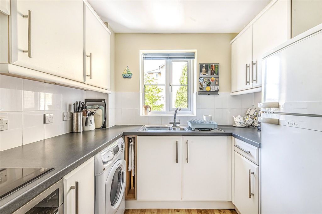 Property photo 3 of 7 Picture No. 04