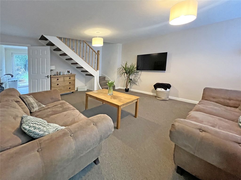 Property photo 2 of 10 Picture No. 07