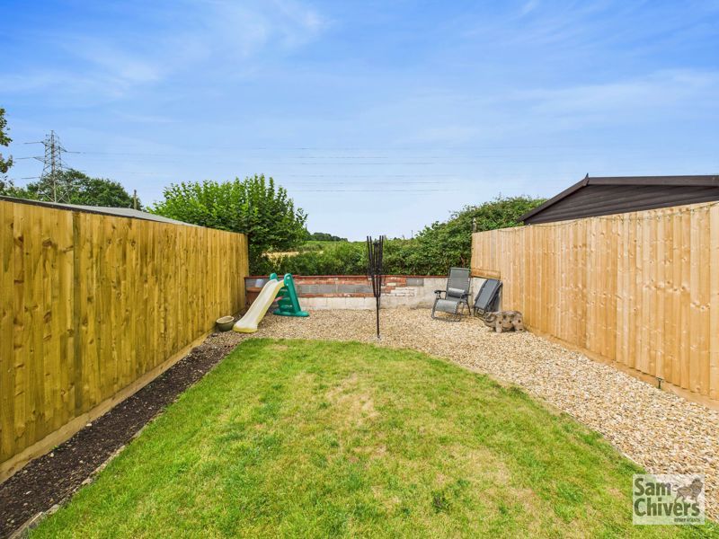 Property photo 2 of 18 Photo 16