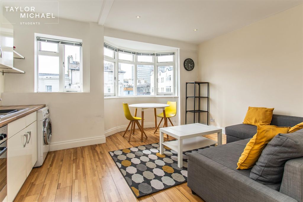 Property photo 3 of 15 Living Room