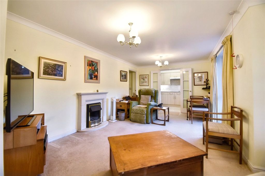 Property photo 3 of 25 Picture No. 23