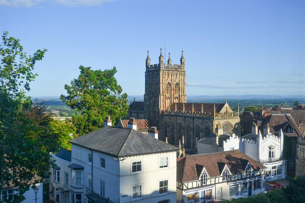 Property photo 2 of 10 External-17.Jpg