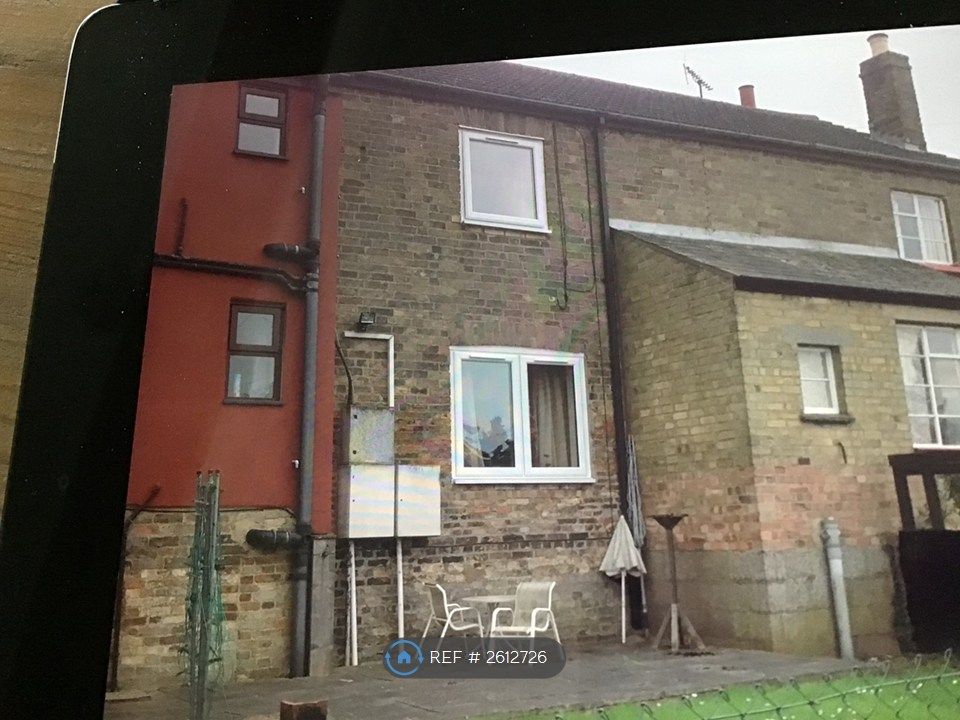 Property photo 2 of 3