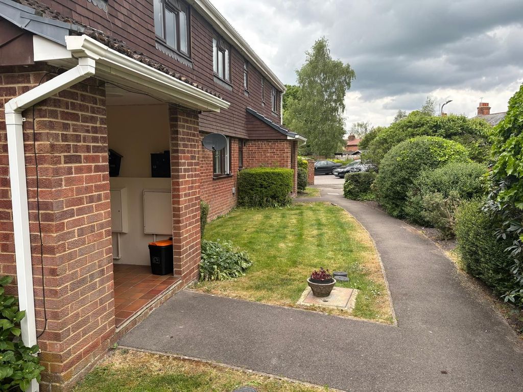 Property photo 2 of 13