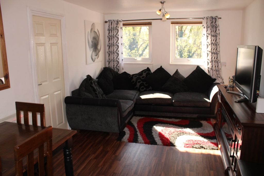 Property photo 2 of 11 Lounge/Diner