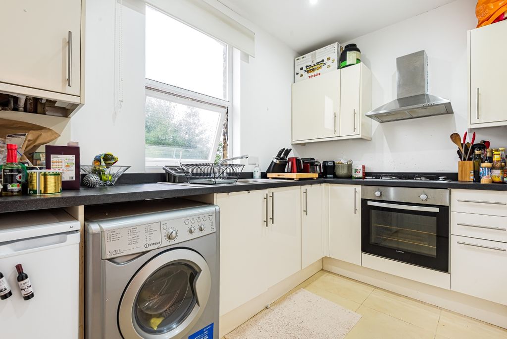 Property photo 2 of 5 768511 (4)