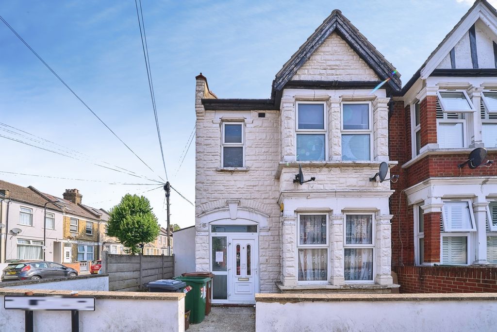 Property photo 1 of 18 Pbox-Img.Jpg