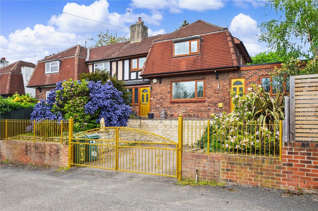 Property photo 1 of 18 Picture No. 21