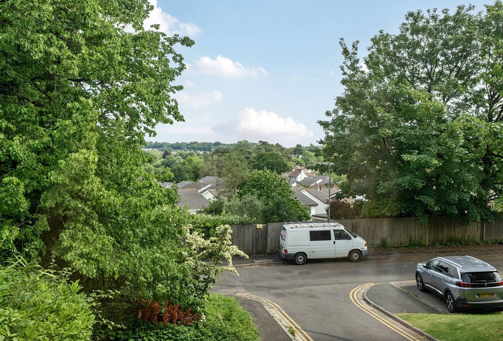 Additional image 15 of 3 bed flat for saleIson Hill Road, Bristol, Somerset BS10