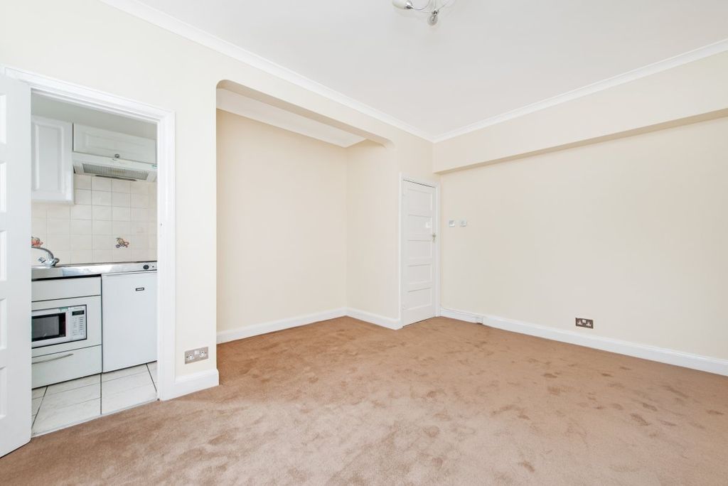 Property photo 2 of 4 Picture No. 02