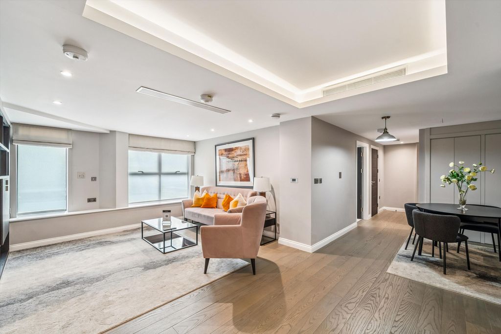 Property photo 2 of 10 Image