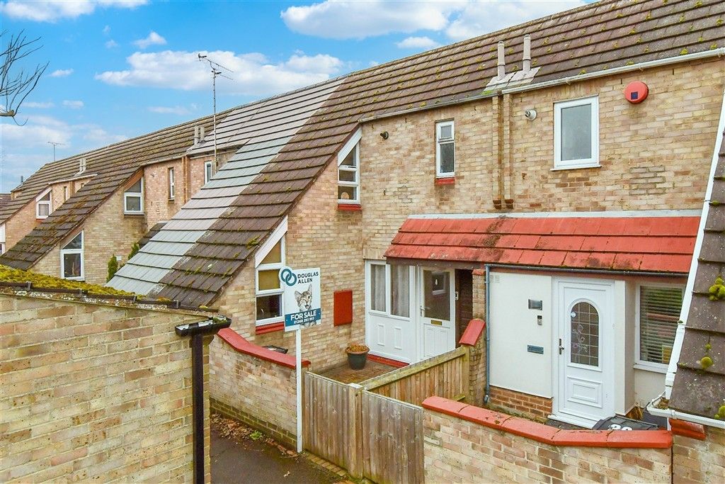 Property photo 3 of 10 Front Web