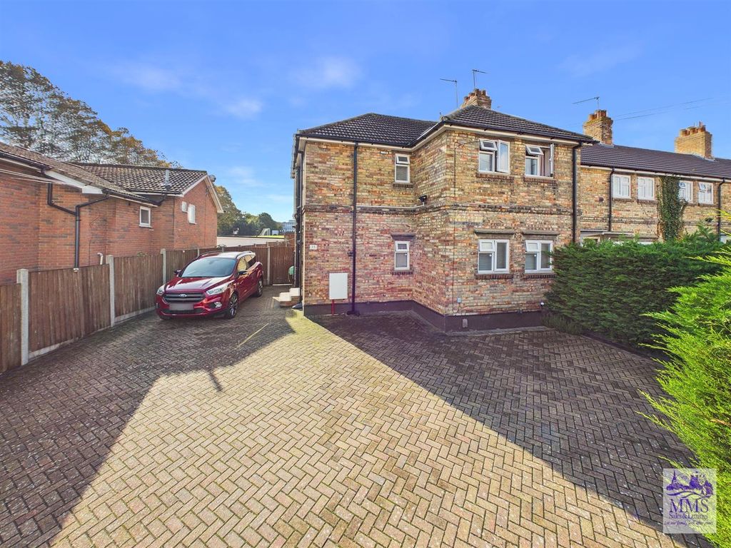 Property photo 1 of 17 Cam04098G0-Pr0301-Still023.Jpg