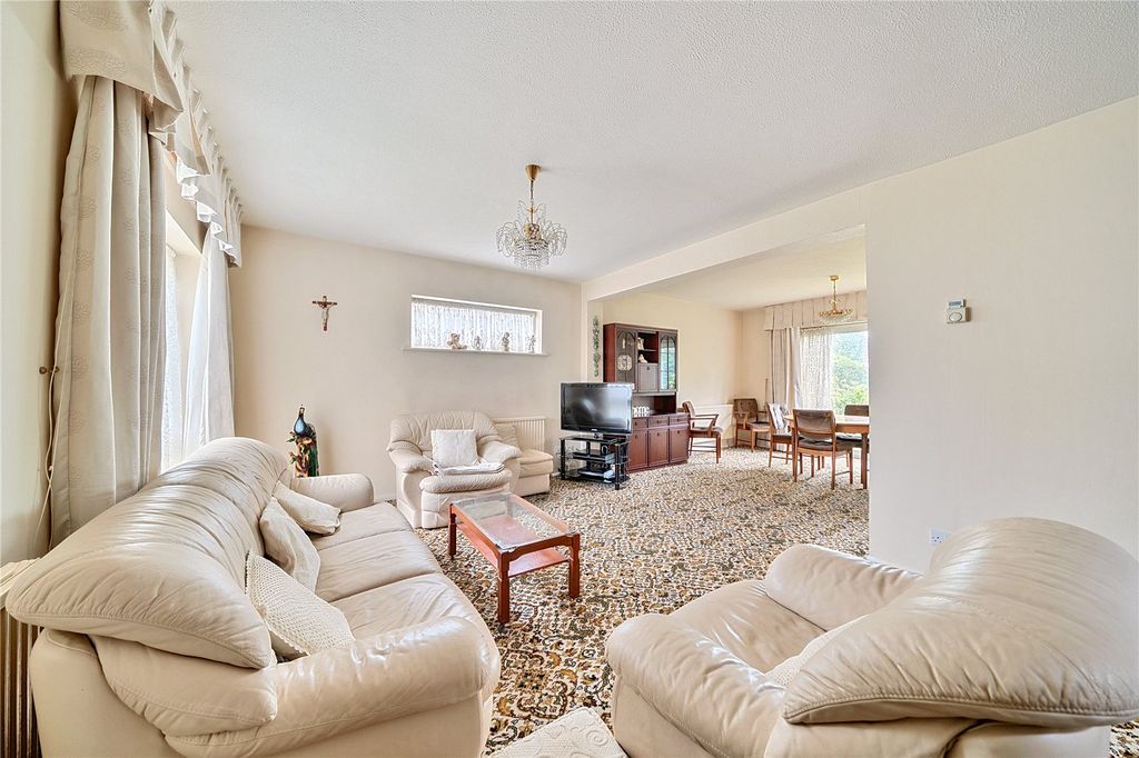 Property photo 2 of 10 Picture No. 06