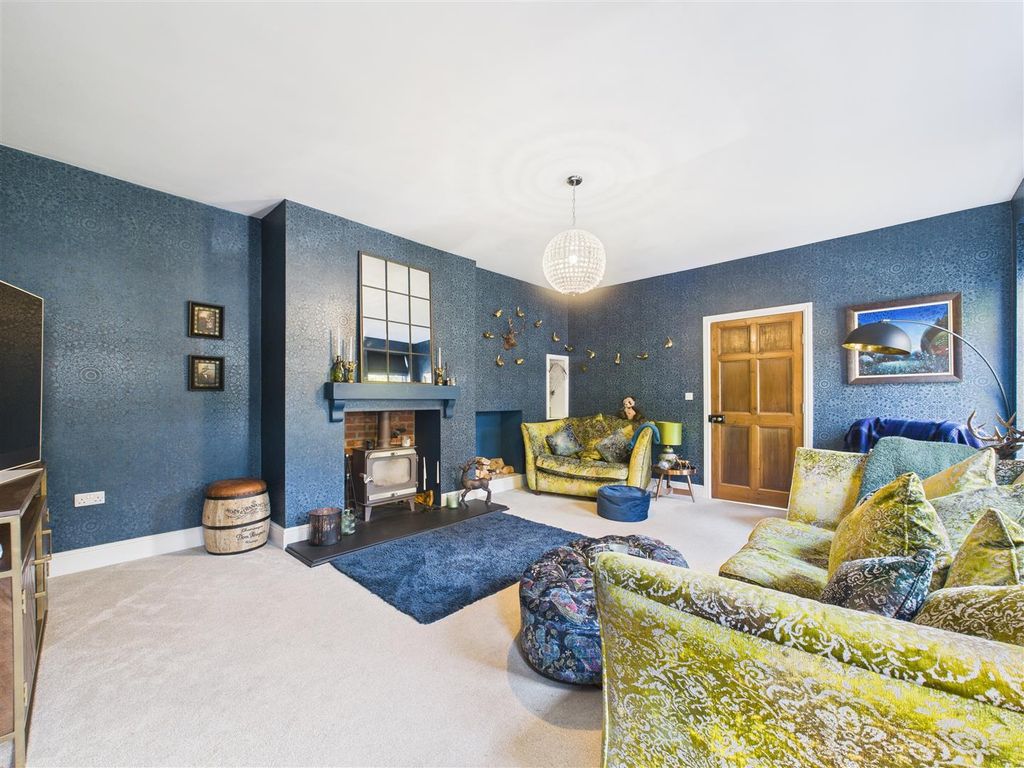 Property photo 2 of 29 Living Room