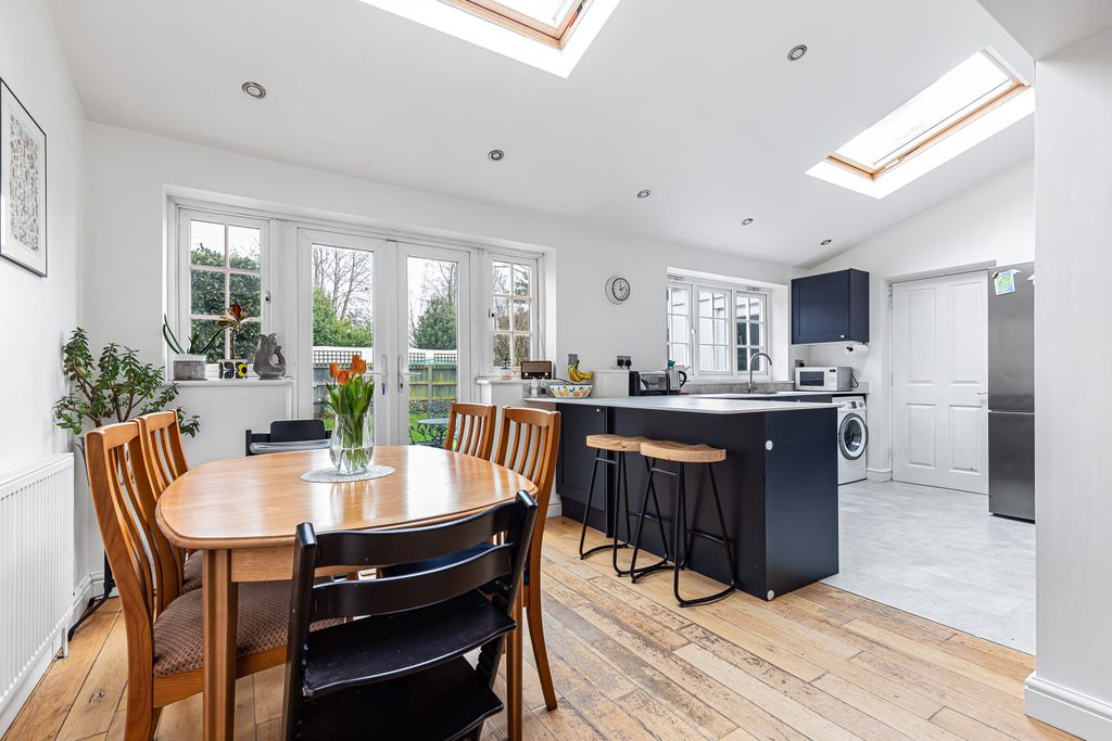 Property photo 3 of 30 8272206