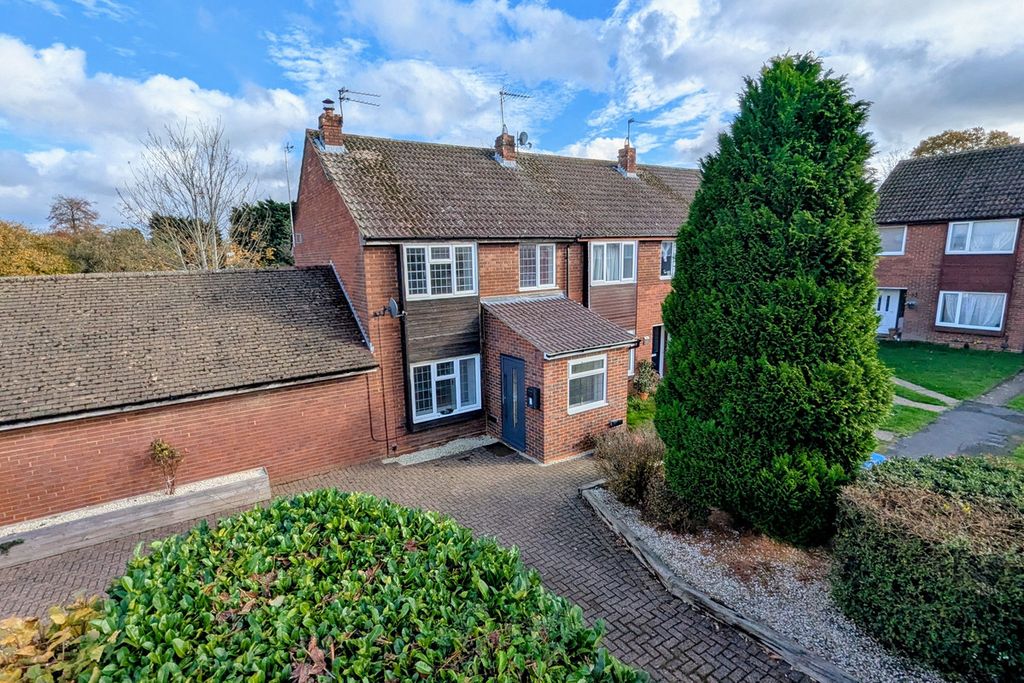 Property photo 1 of 18