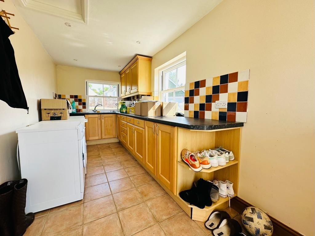 Property photo 3 of 15 Utility Room