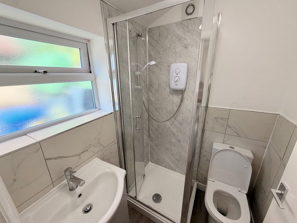 Property photo 3 of 4 Picture No. 47