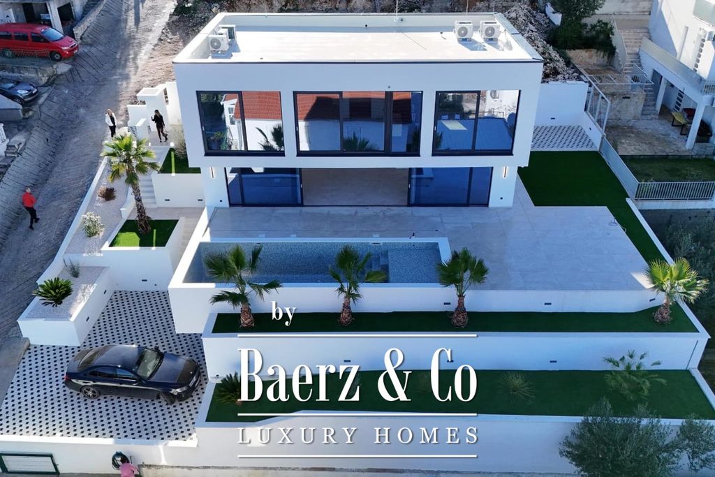 Property photo 1 of 35